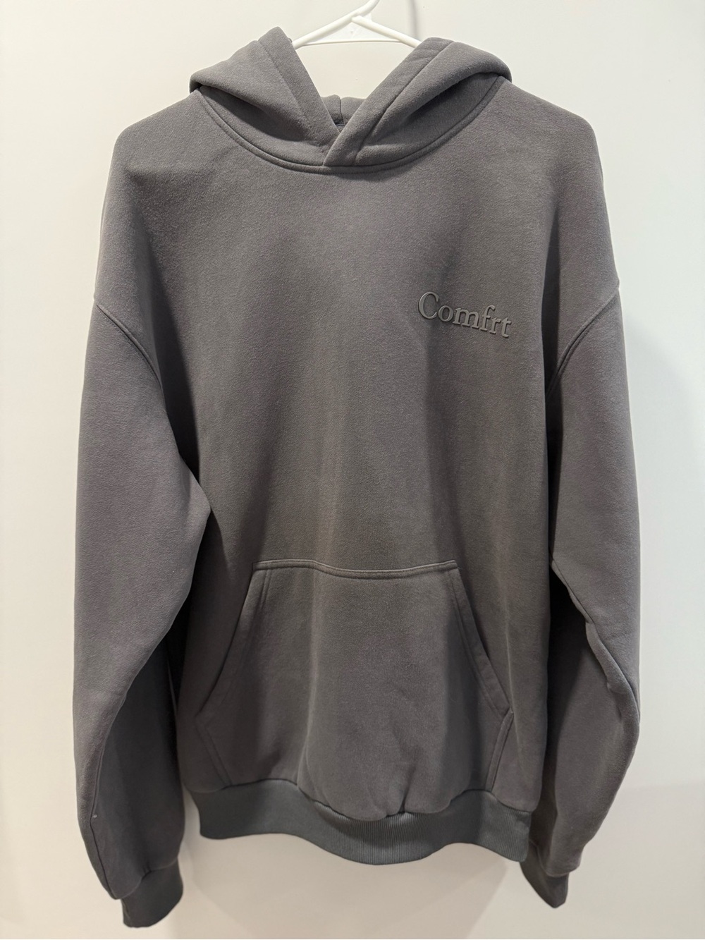 Comfort-Focused Gray Hoodie Sweatshirt - Comfrt